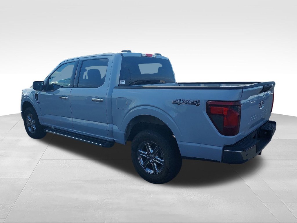 Used 2025 White Ford XLT image 3