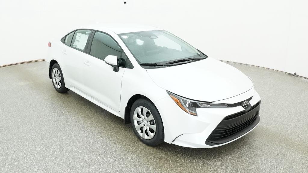 New 2027 Wind Chill Pearl Toyota LE image 10