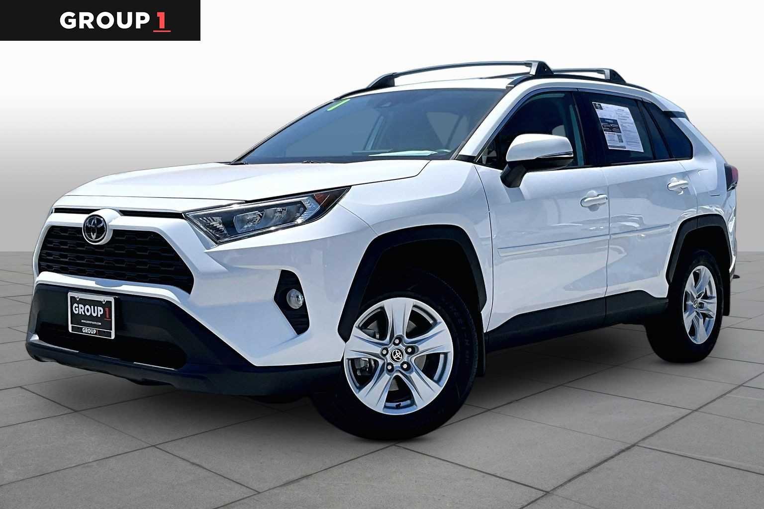 2021 Toyota RAV4 XLE