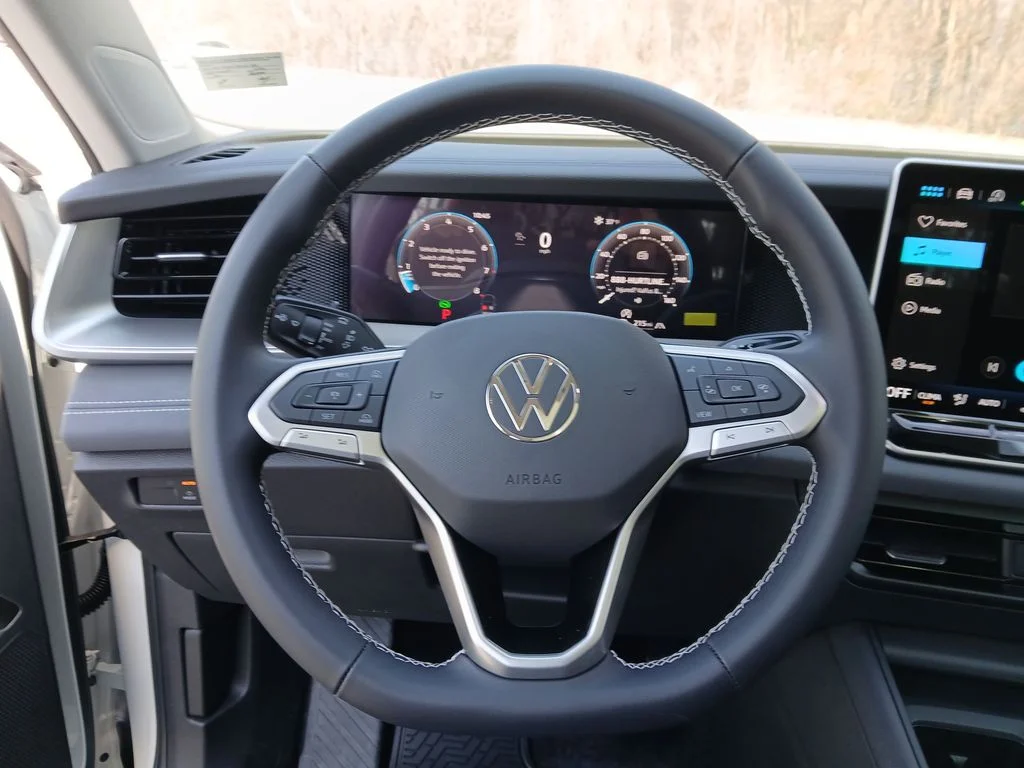 New 2026 White Volkswagen 2.0T SE image 14