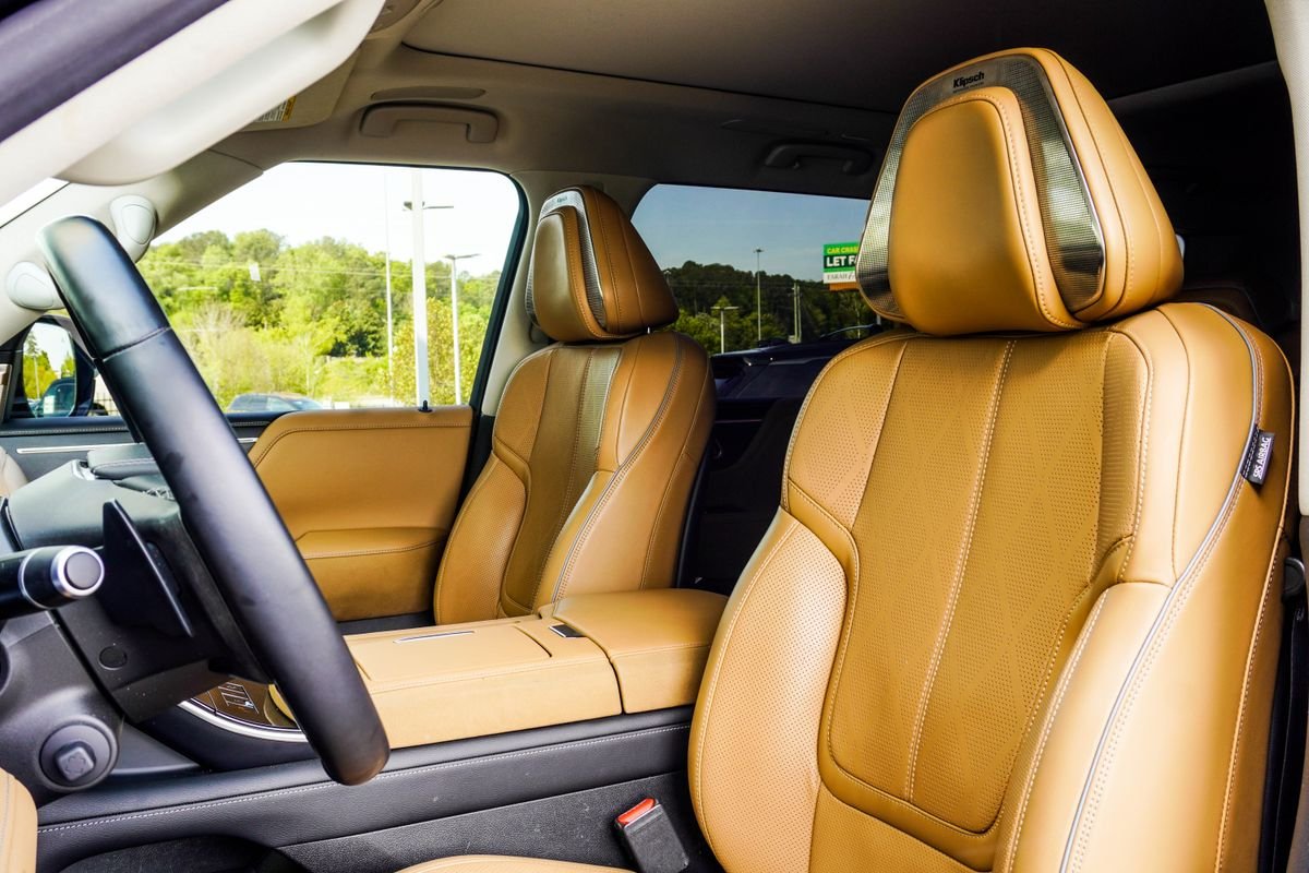 Used 2025 Black INFINITI SENSORY image 37