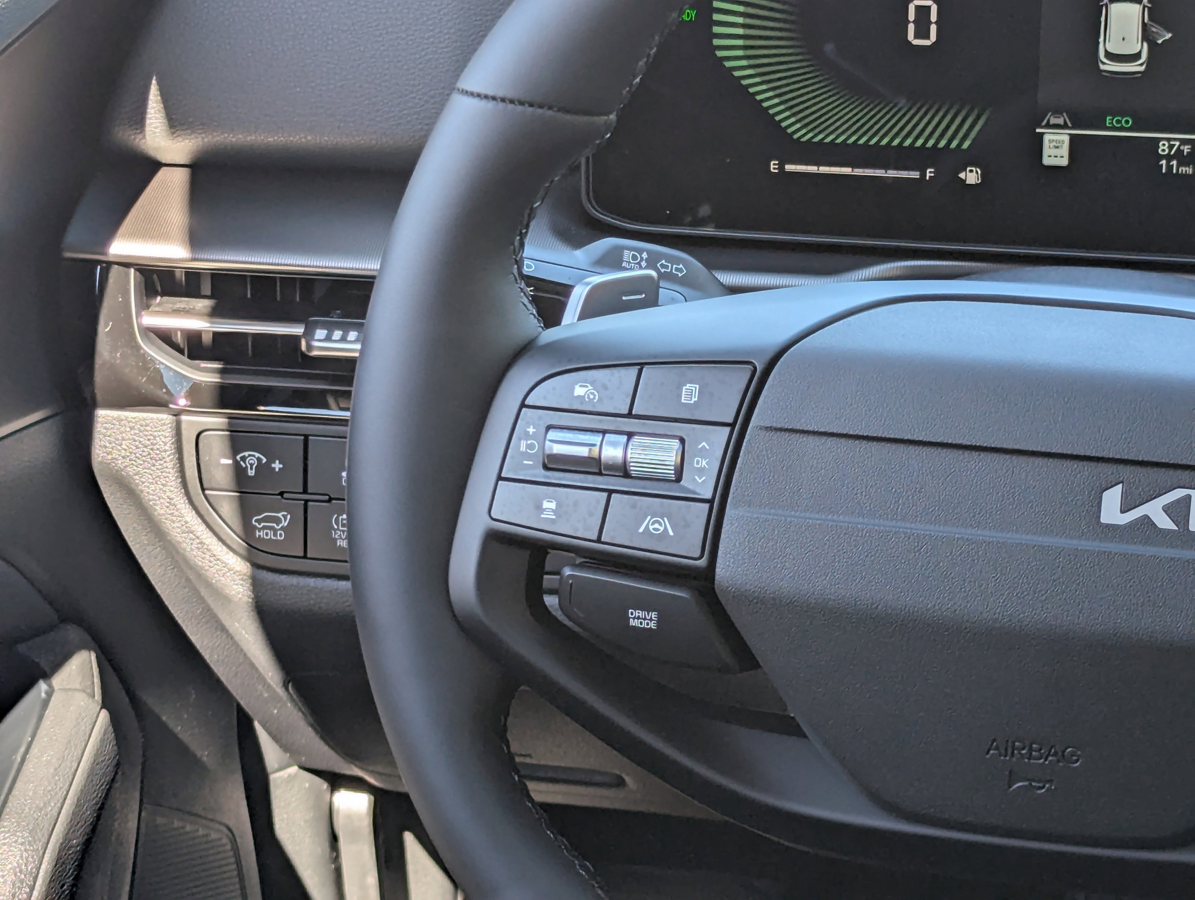 New 2026 Fusion Black Kia EX image 17