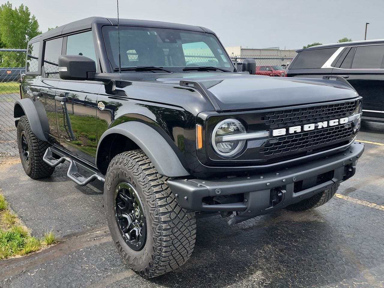 2023 Ford Bronco Wildtrak 4x4's photo