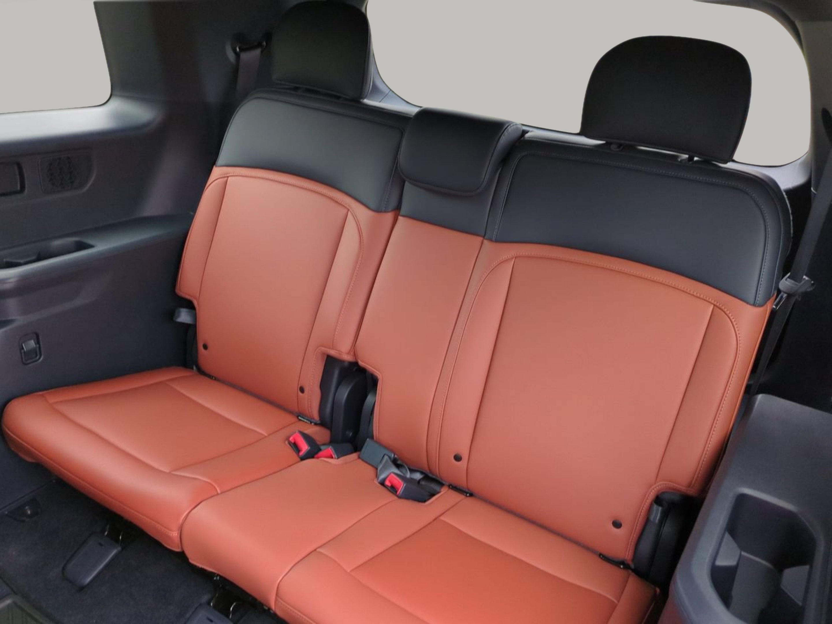 New 2027 Ebony Black Kia SX image 11