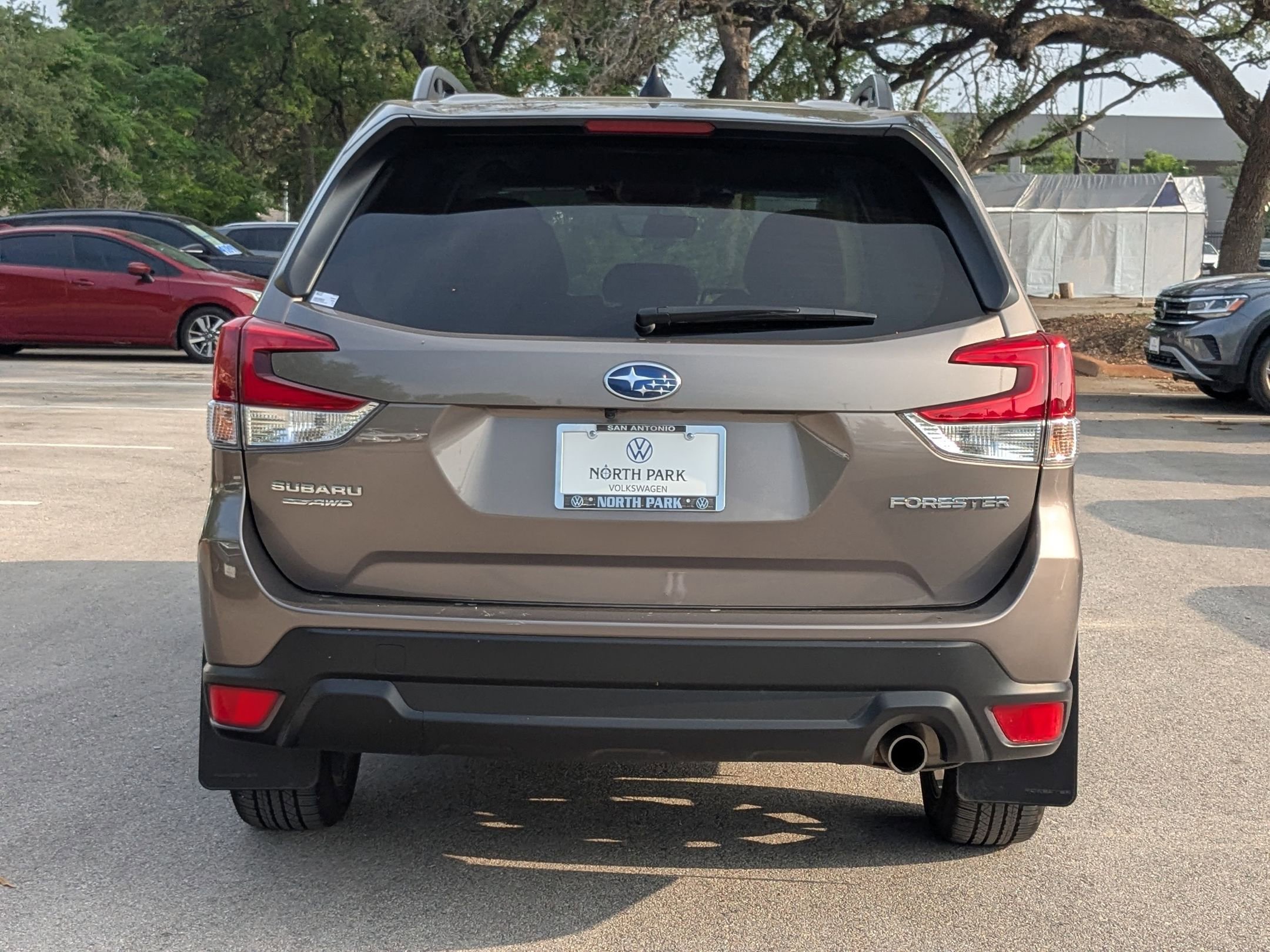 Used 2024 Brilliant Bronze Metallic Subaru Limited image 4