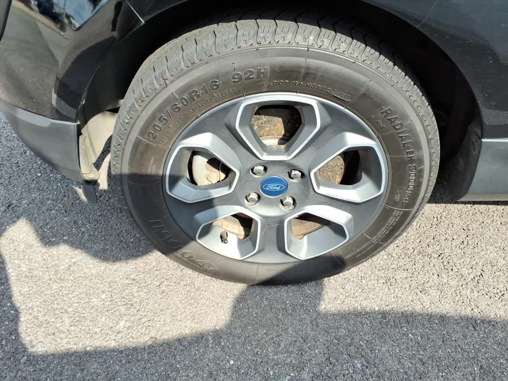 Used 2020 Black Ford S image 9