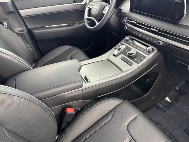 Certified Used 2025 White Hyundai XRT image 26