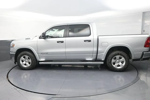New 2026 Silver Zynith Exterior Paint RAM Big Horn/Lone Star image 6