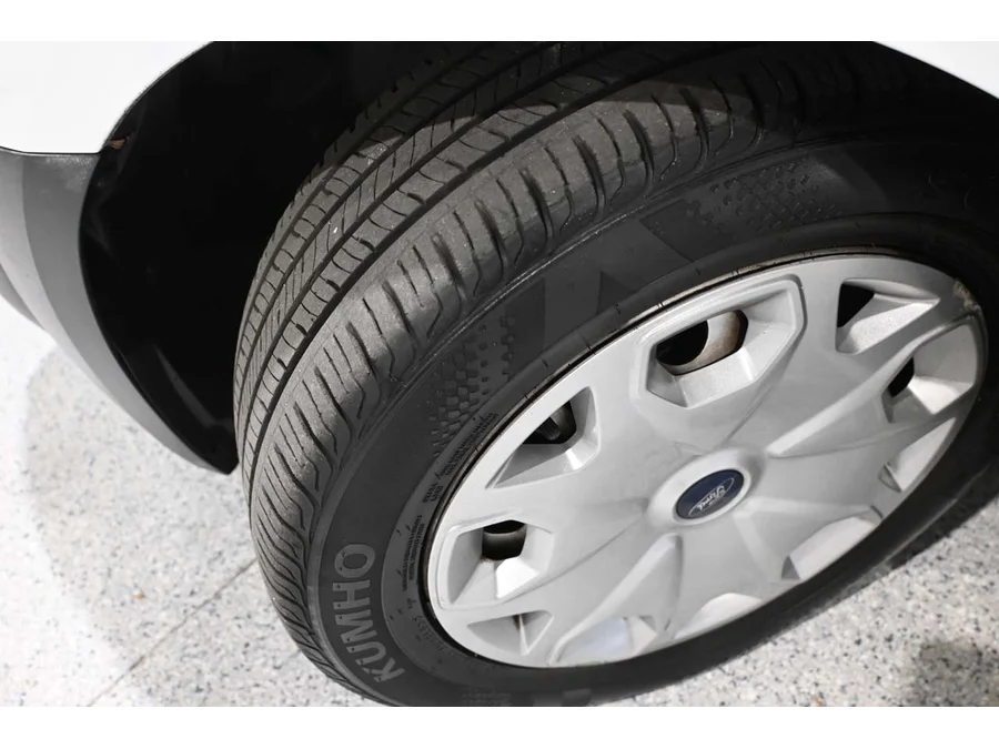 Used 2016 WHITE Ford XL Mobility Handicap Van image 11