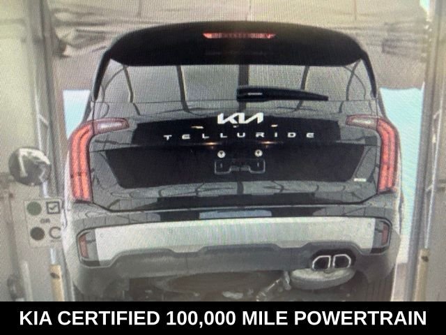 Used 2025 Black Kia S image 12