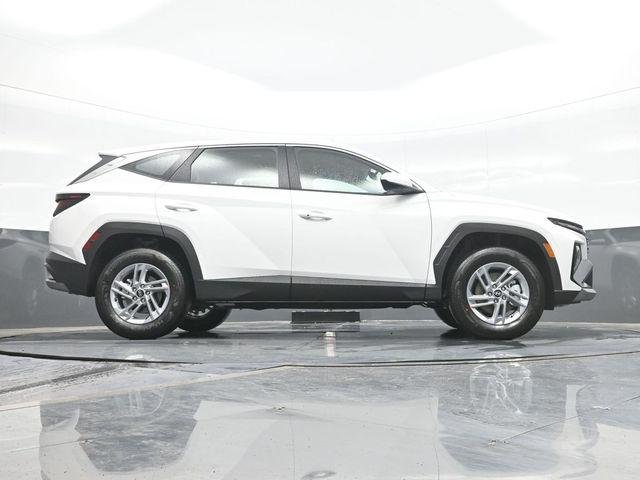 New 2026 White Hyundai SE AWD image 24