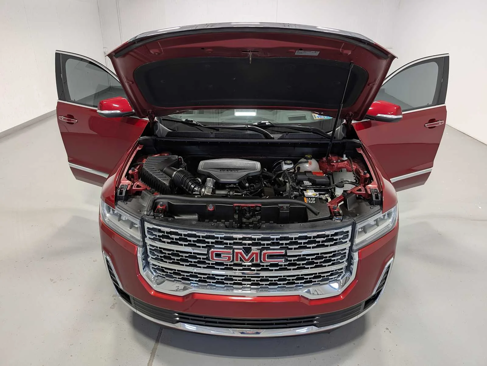 Used 2023 Volcanic Red Tintcoat GMC Denali image 13