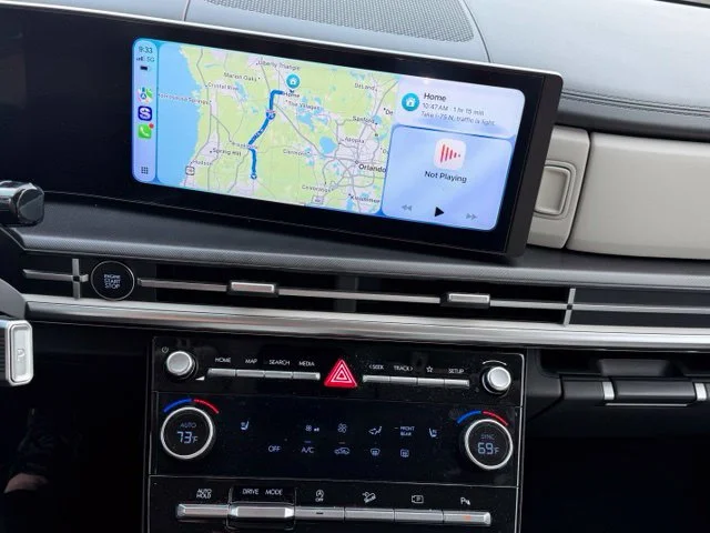 Used 2025 Gray Hyundai SEL image 3