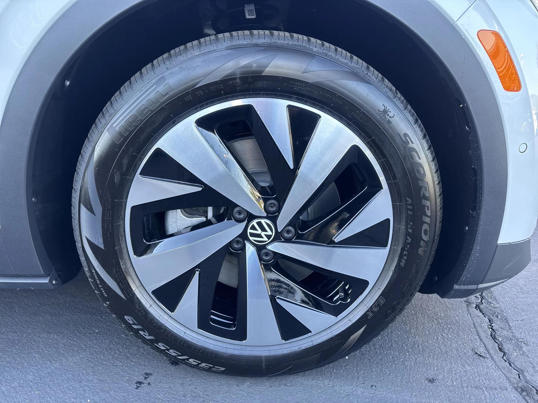 New 2026 Opal White Pearl Volkswagen Pro image 11