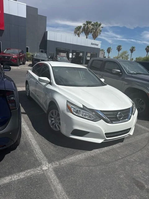 Used 2017 Pearl White Nissan 2.5 S image 2