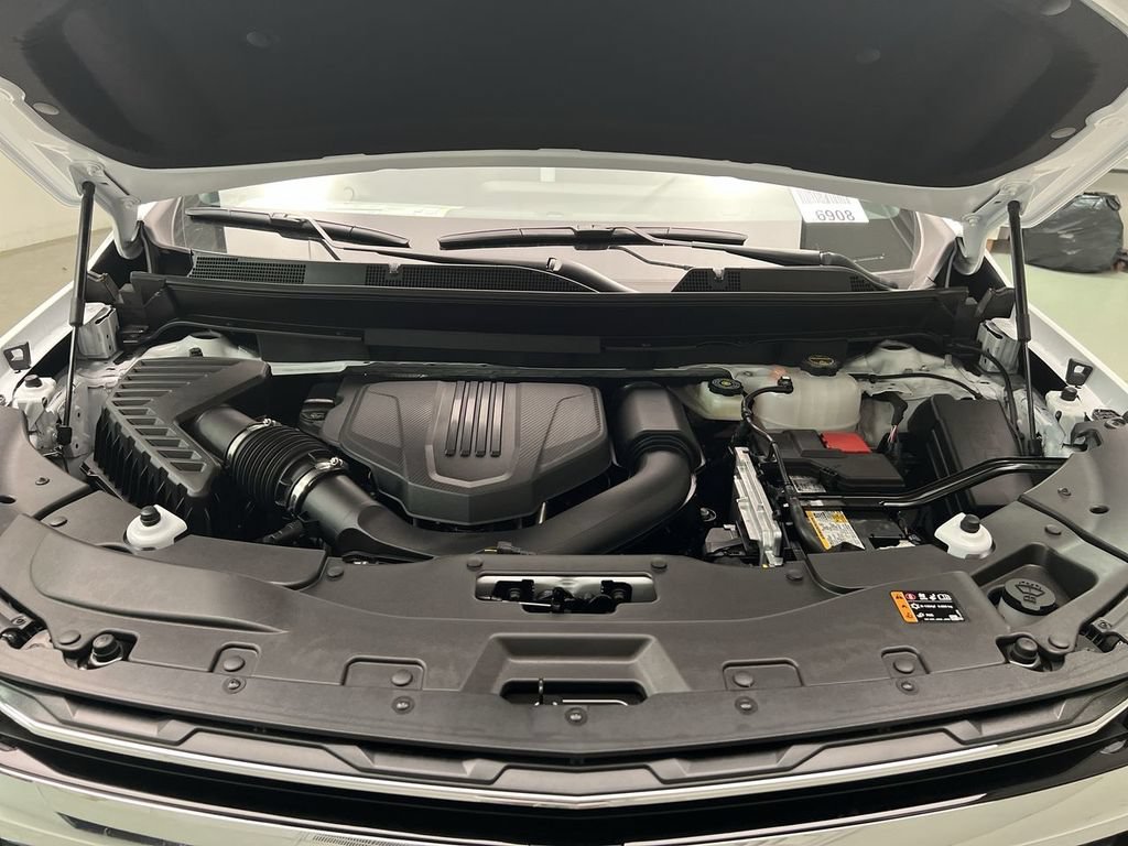 2026 Chevrolet Traverse LT - Photo 26