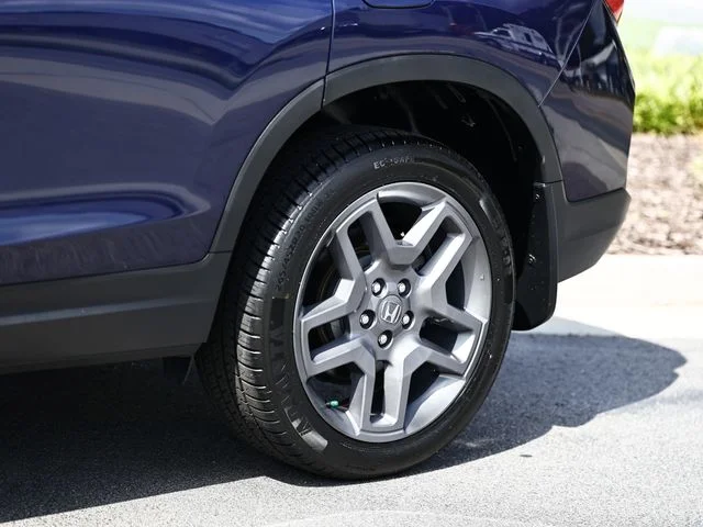 2023 Honda Passport EX-L - Photo 6