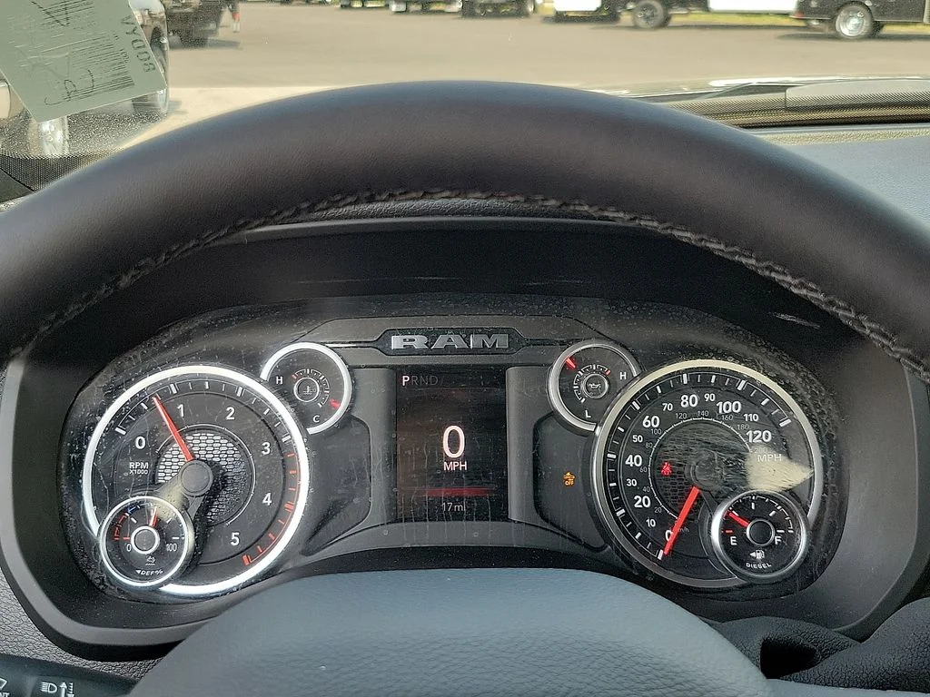 2025 RAM 2500 Big Horn - Photo 18