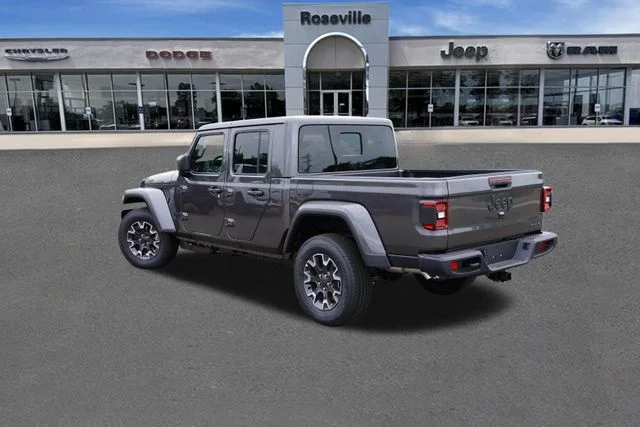 New 2026 Granite Crystal Metallic Clearcoat Jeep Sahara image 5