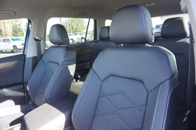 2026 Volkswagen Atlas SE - Photo 18