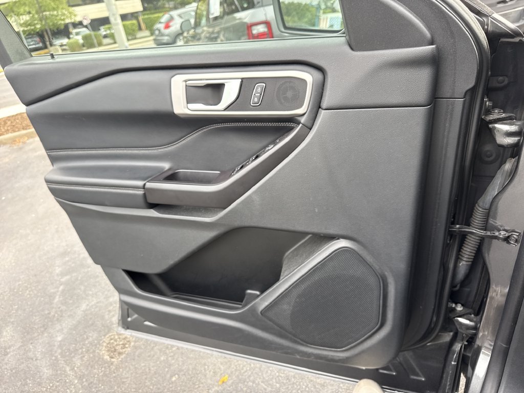Used 2020 Gray Ford XLT image 26