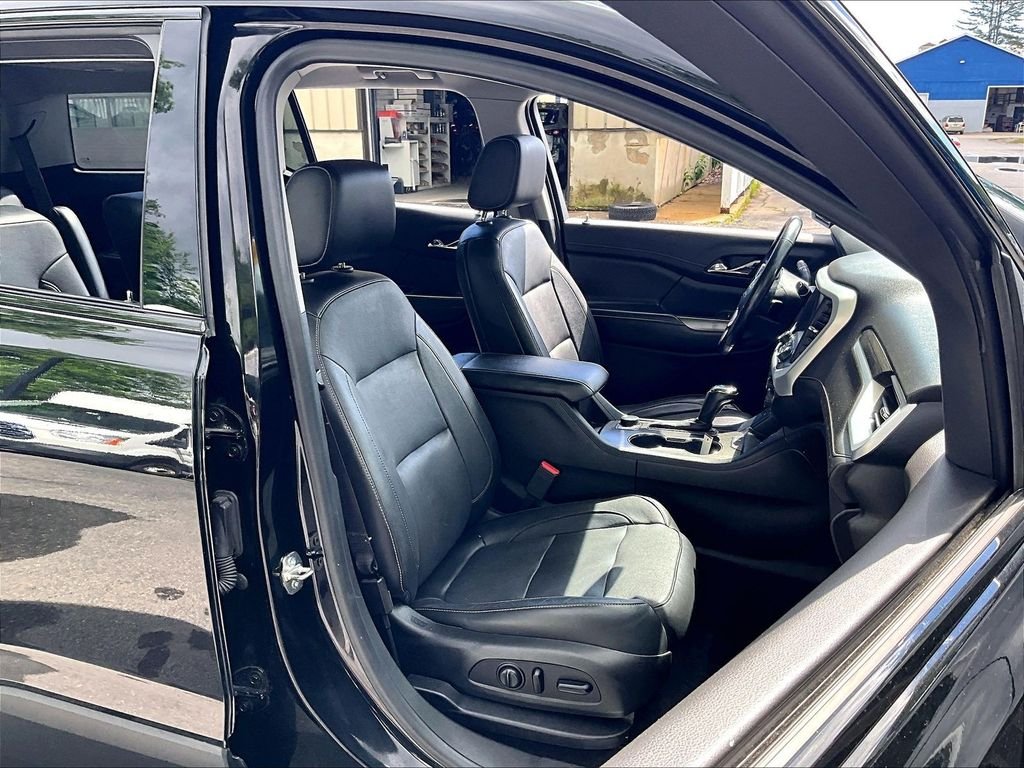 Used 2019 Ebony Twilight Metallic GMC SLT-1 image 11