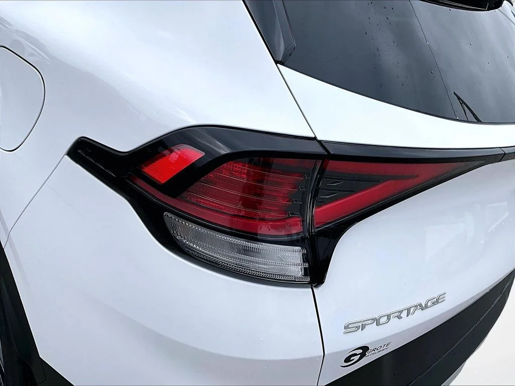 Used 2025 White Kia EX image 30