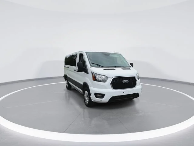 Used 2024 White Ford XLT image 2