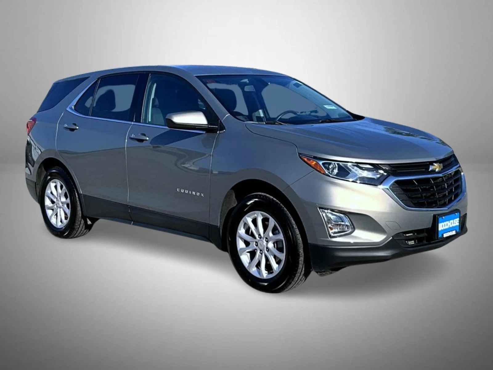 Used 2018 Gray Chevrolet LT image 3