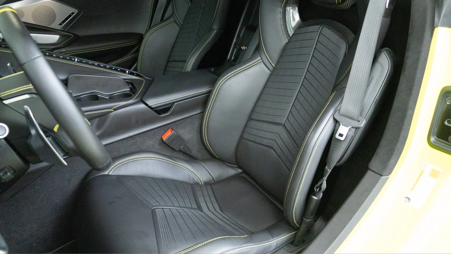 Used 2022 Yellow Chevrolet Stingray image 12