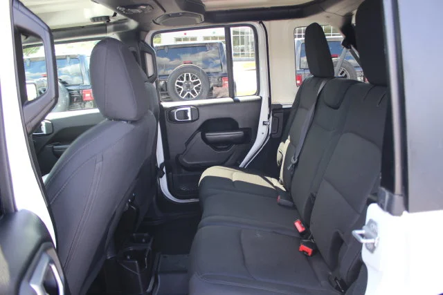 Used 2019 White Jeep Unlimited Sport S image 20
