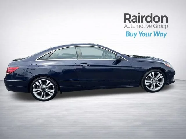 Used 2014 Indigo Blue Metallic Mercedes-Benz E 350 image 8