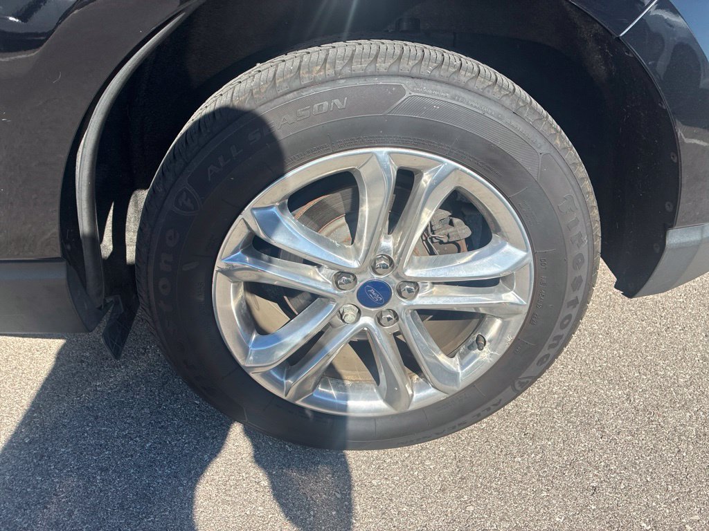 Used 2016 Shadow Black Ford Titanium image 24