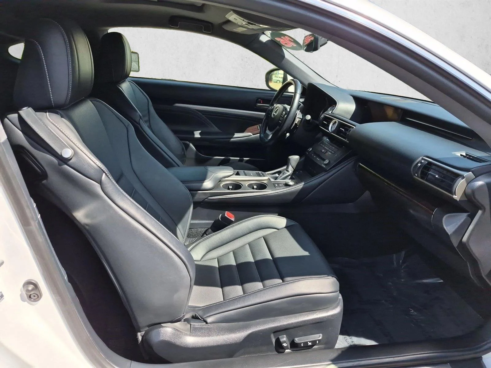 2016 Lexus RC 350 - Photo 22