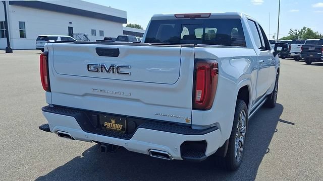 New 2026 Glacier White Tricoat GMC Denali Ultimate image 9