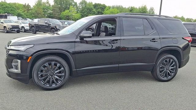 Used 2023 Mosaic Black Metallic Chevrolet RS image 45