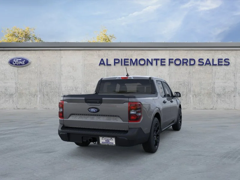 New 2026 Carbonized Gray Metallic Ford XLT image 8