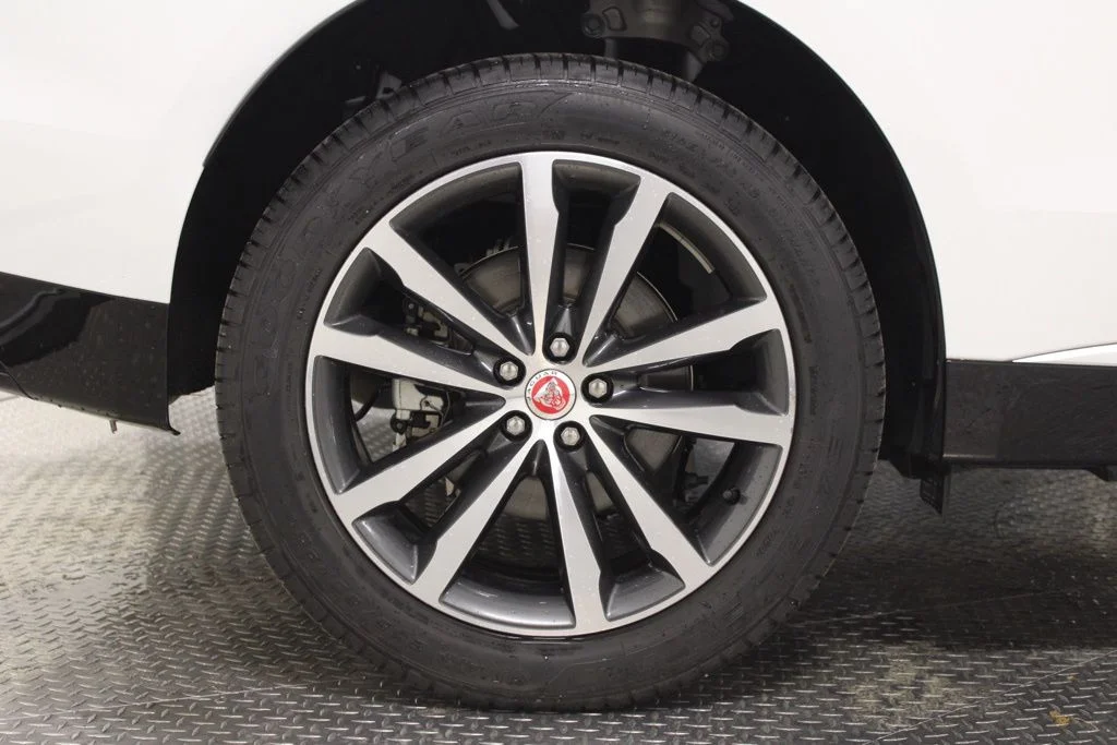 Used 2023 White Jaguar P250 S image 17