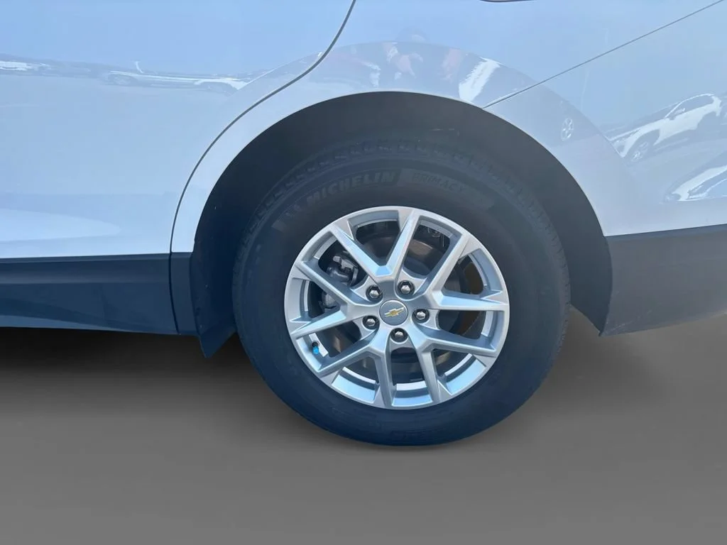Used 2023 Summit White Chevrolet LS image 8