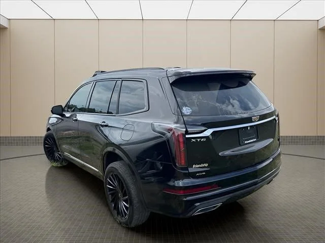 Used 2020 Black Cadillac Sport image 19