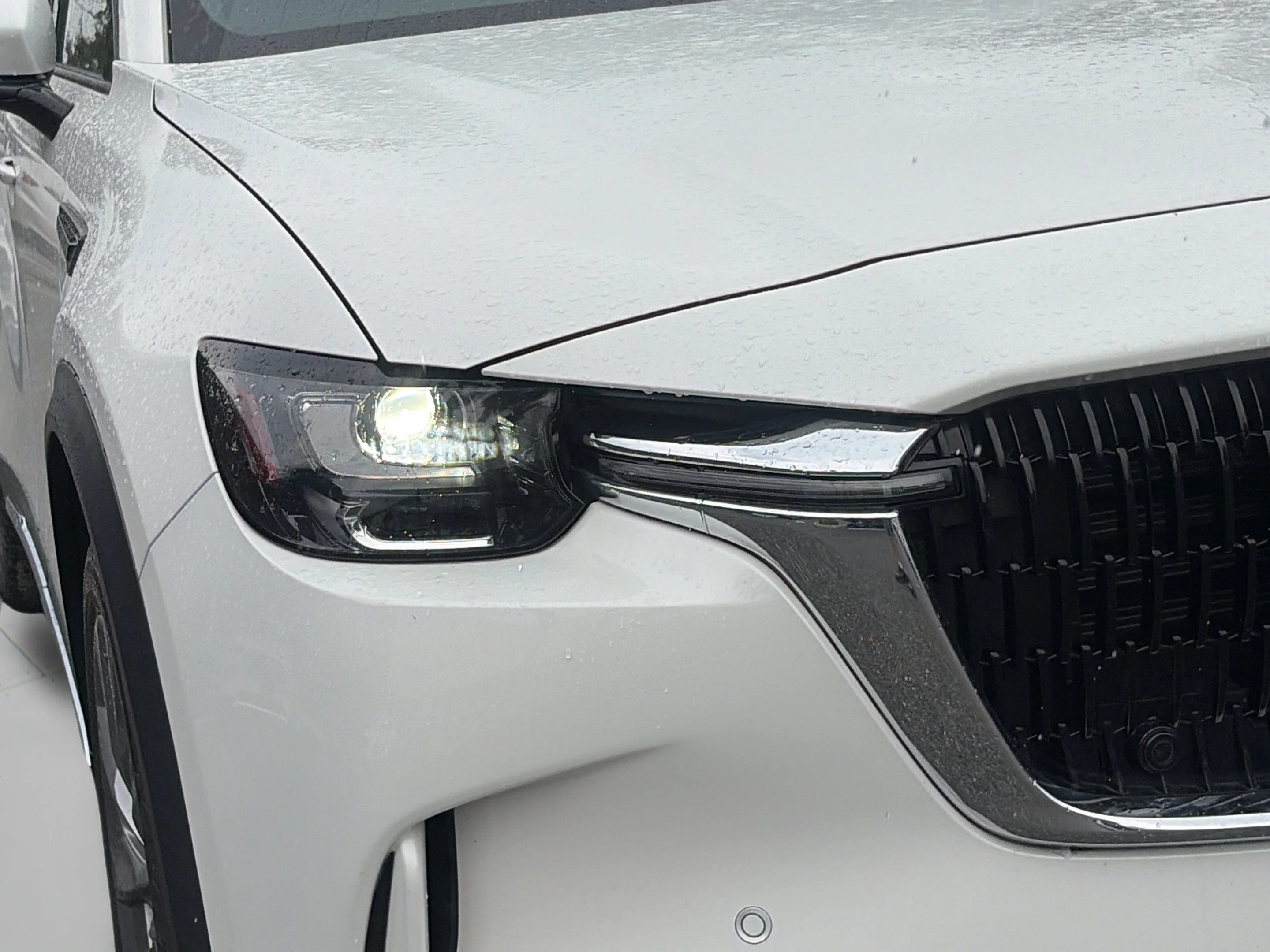Used 2024 Rhodium White Premium Mazda 3.3 Turbo Premium Plus image 10