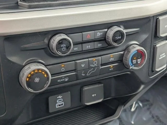 New 2026 Avalanche Ford F-250® XL image 28