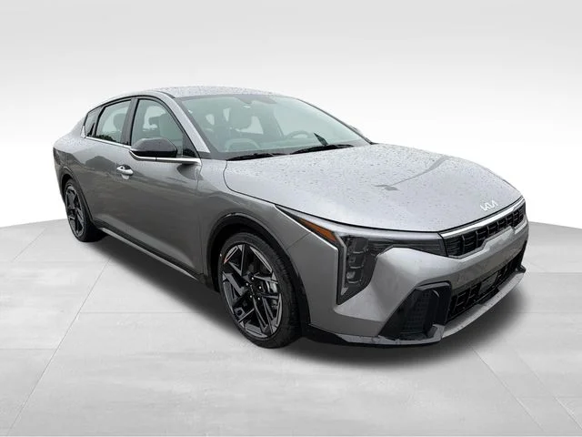 2026 Kia K4 GT-Line AT's photo