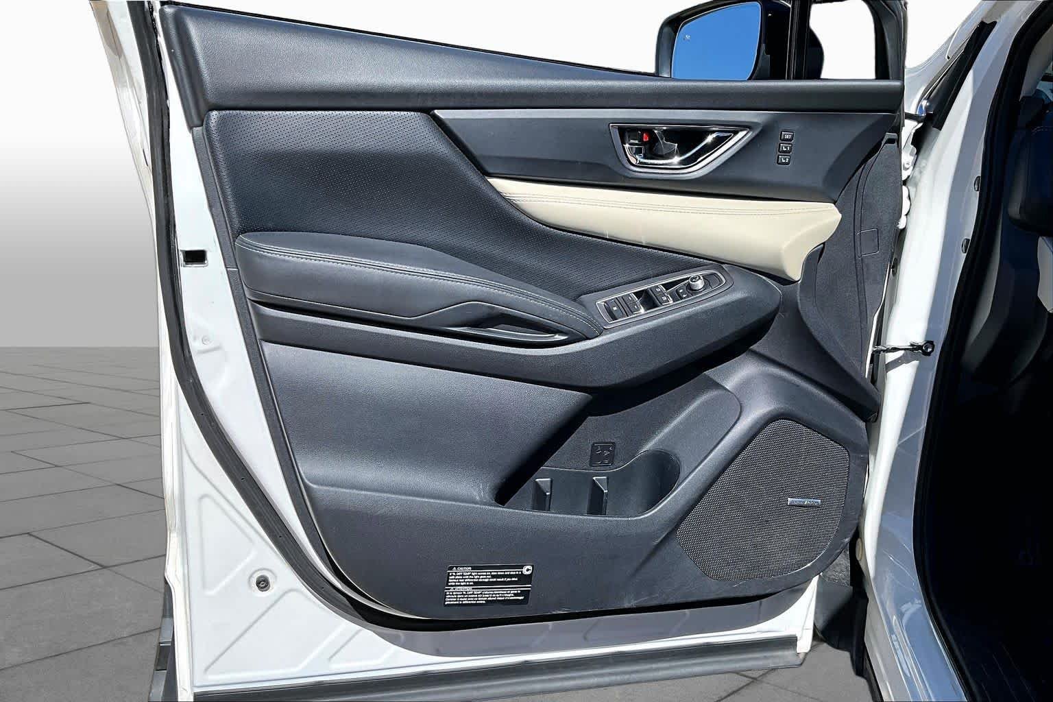 Used 2021 Crystal White Pearl Subaru Limited image 26