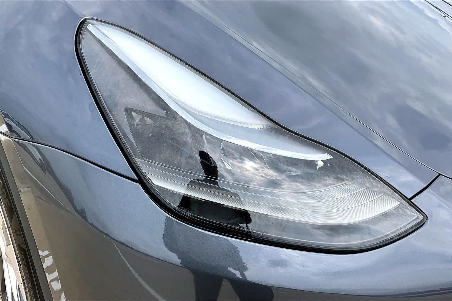 Used 2023 Deep Blue Metallic Tesla Long Range image 24