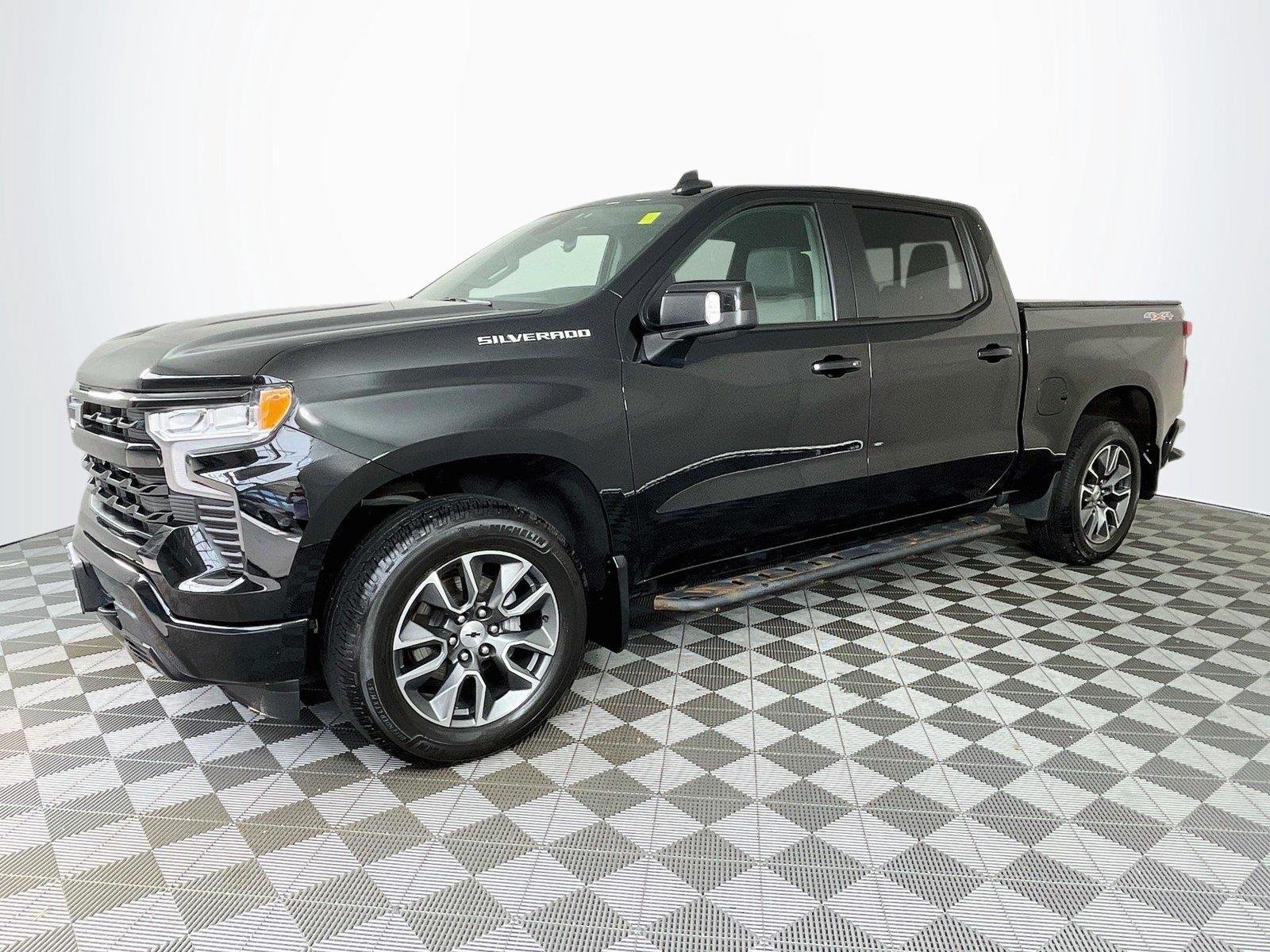 Used 2023 Black Chevrolet RST image 4