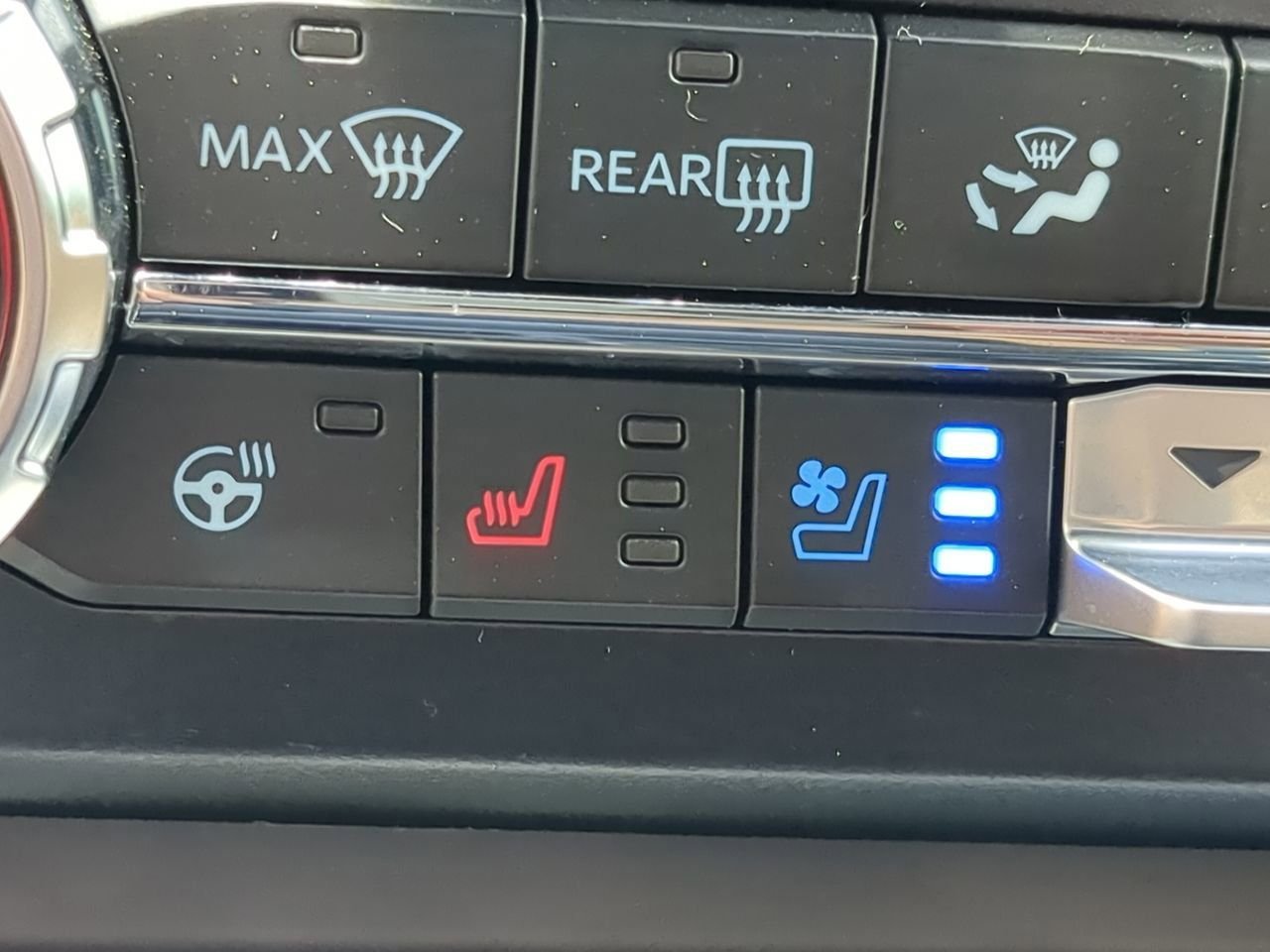 2025 Ford F-350 Super Duty Lariat - Photo 24