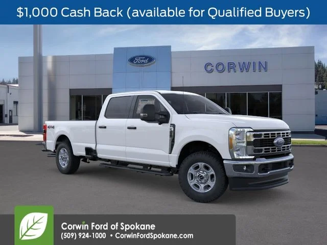 New 2026 Oxford White Ford XLT image 1