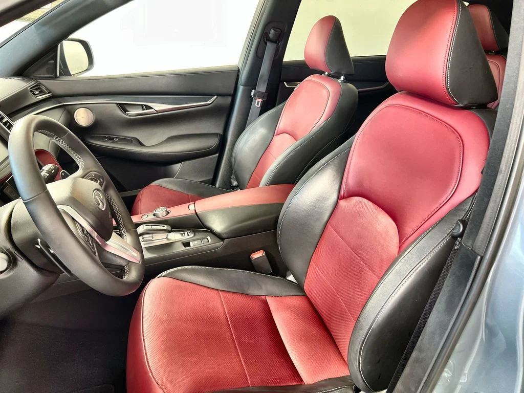 Used 2023 Gray INFINITI SPORT image 13