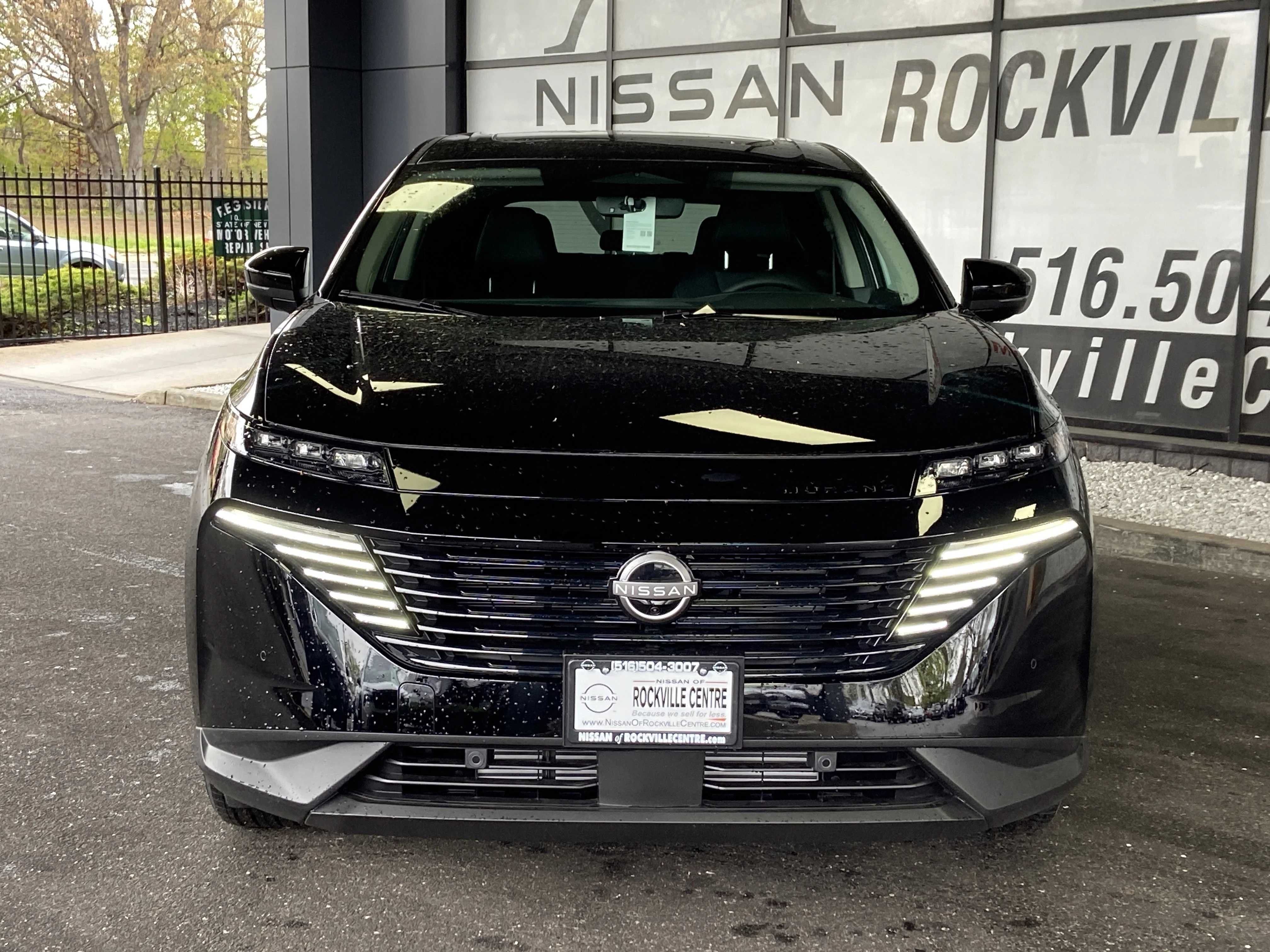 New 2026 Super Black Nissan SL image 2